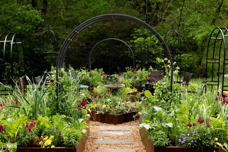 Modular garden beds made from Corten Steel